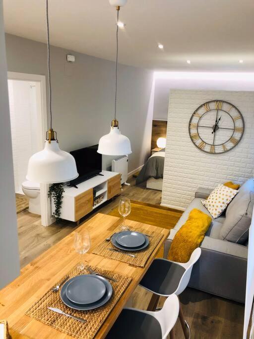 Alex Loft Pontevedra